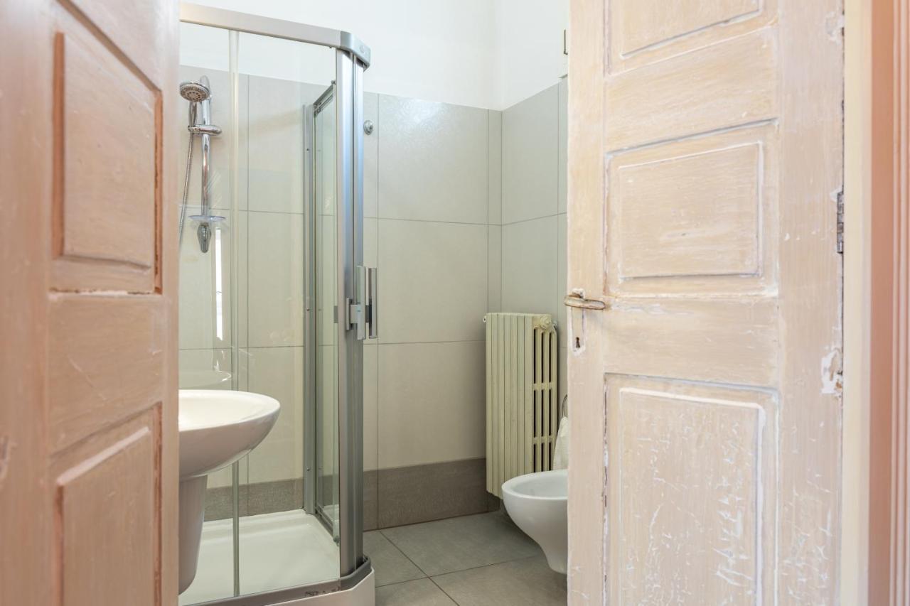 לינה וארוחת בוקר אליסטה Palazzo Dante מראה חיצוני תמונה
