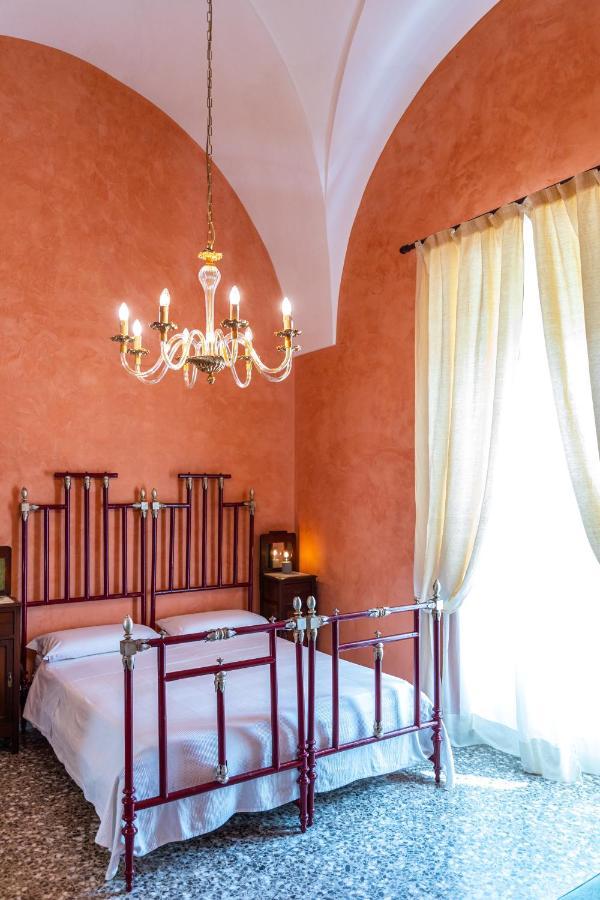לינה וארוחת בוקר אליסטה Palazzo Dante מראה חיצוני תמונה